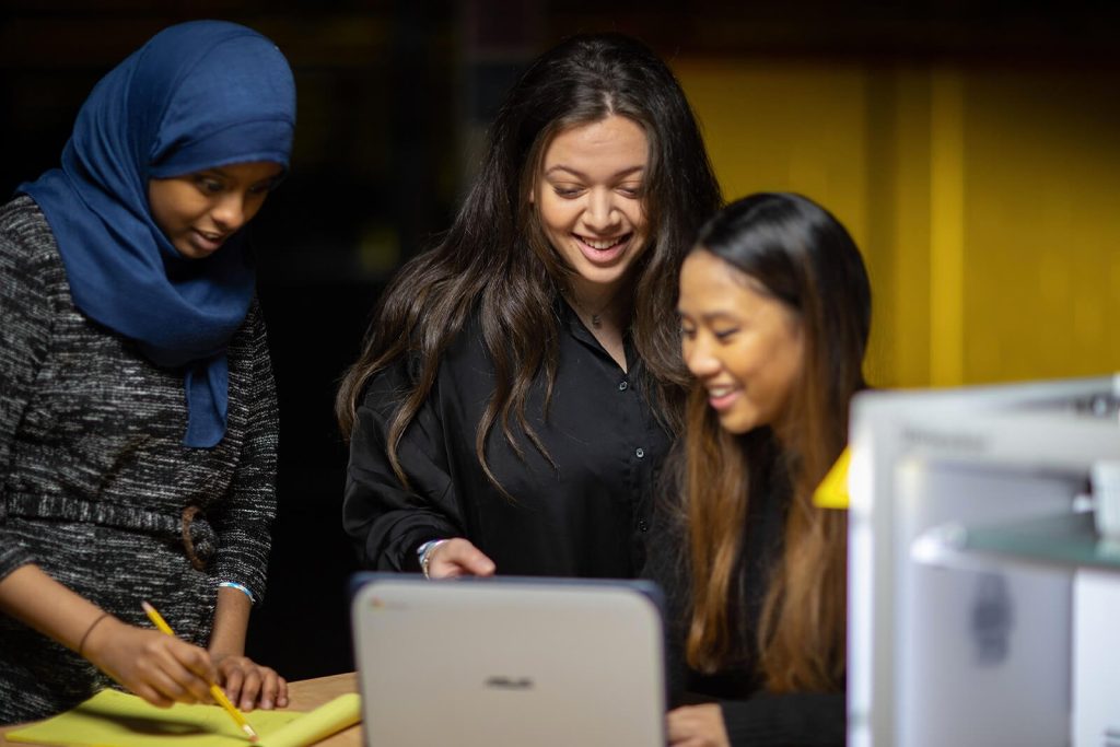 Join our academic team to shape the future of engineering education